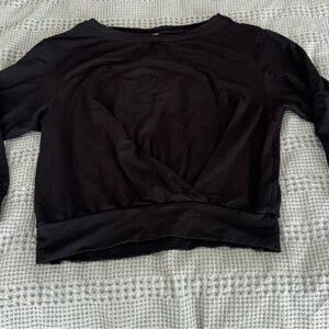 Lululemon sweatshirt